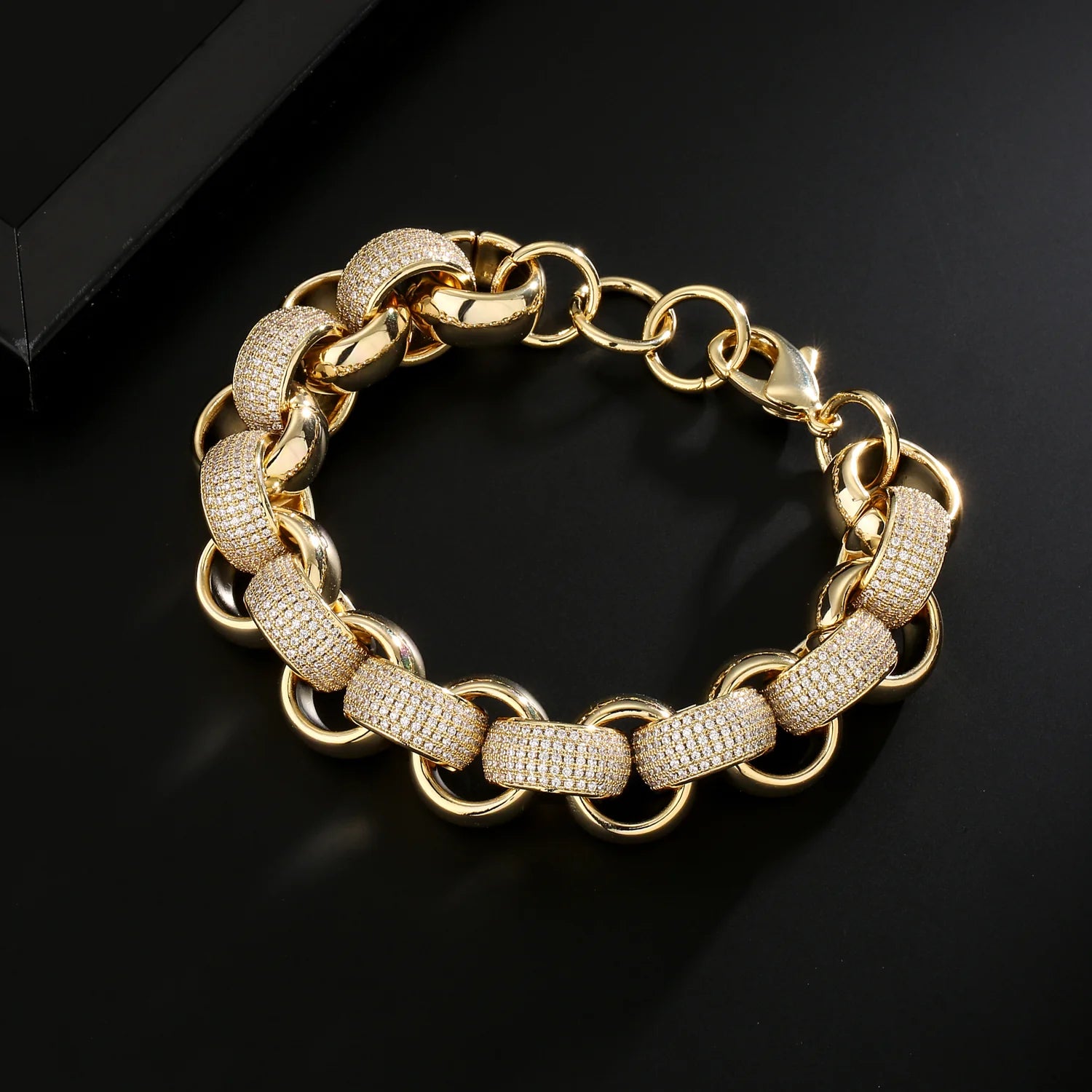 20MM GOLD XXL BELCHER BRACELET WITH STONES