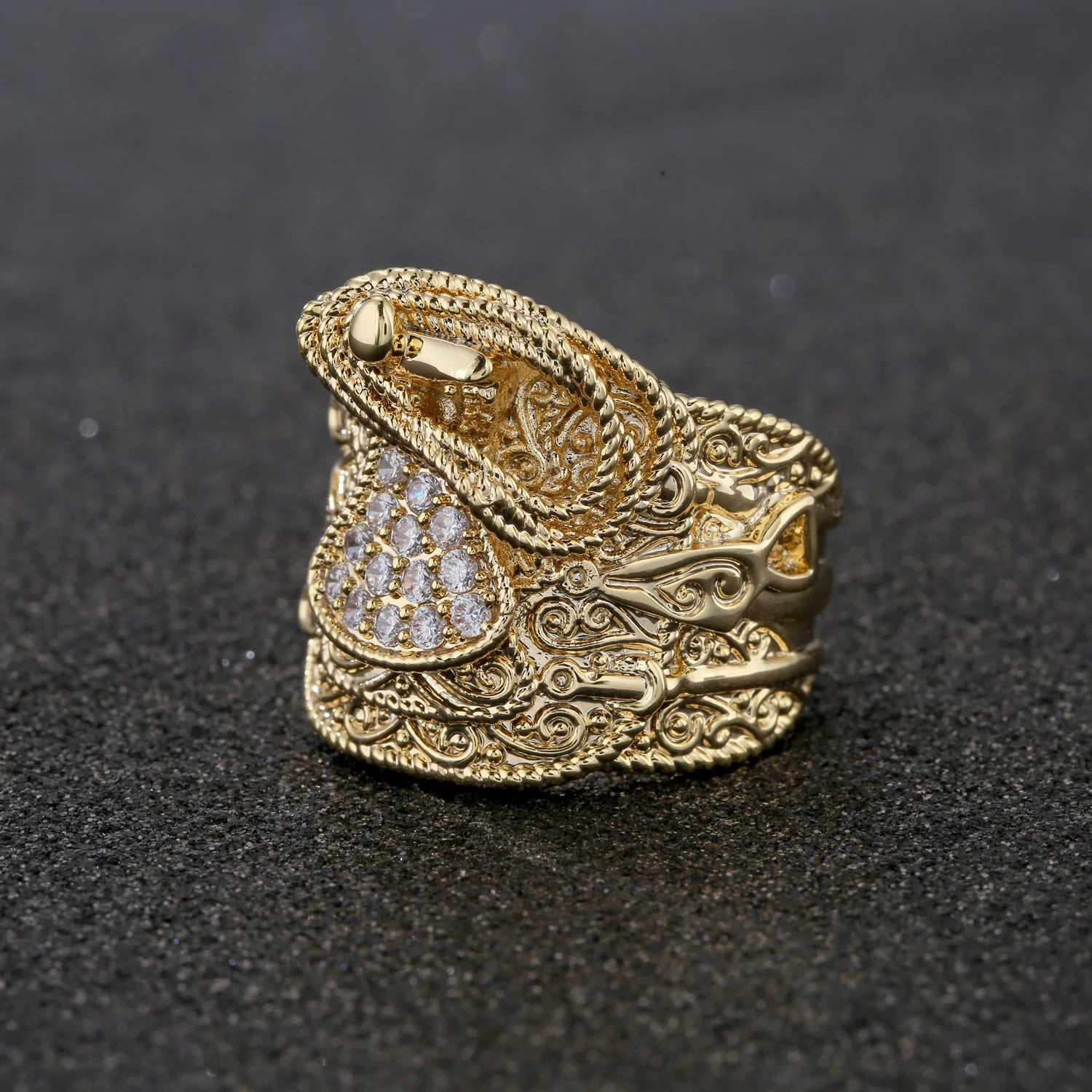 GOLD SADDLE RING WITH STONES