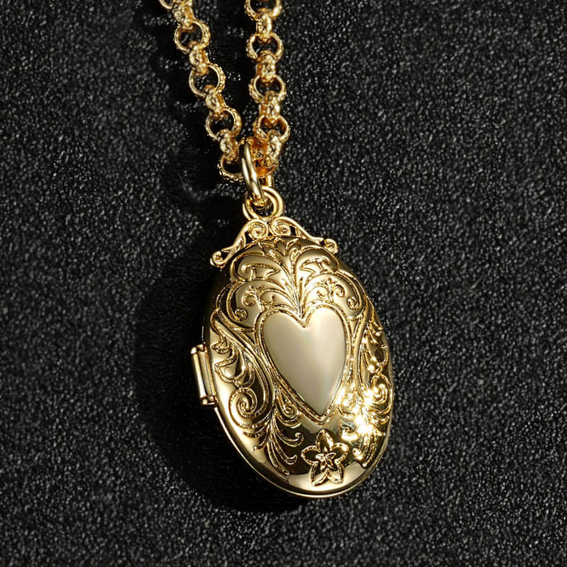 PREMIUM GOLD OVAL LOCKET WITH HEART DESIGN