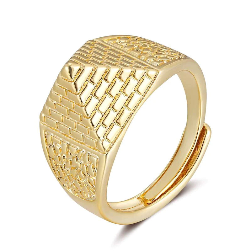 WATERPROOF GOLD ADJUSTABLE PYRAMID RING